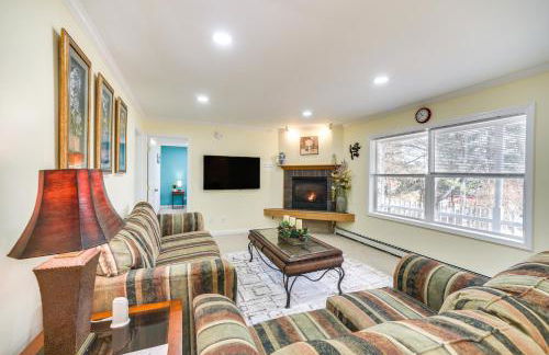 Cozy Lake Luzerne Home - 1 Mi to Wayside Beach! - Foto 1