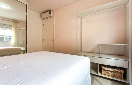 Apto 2Q e churrasq. 800m da praia de Jurerê SGA202 - Foto 23