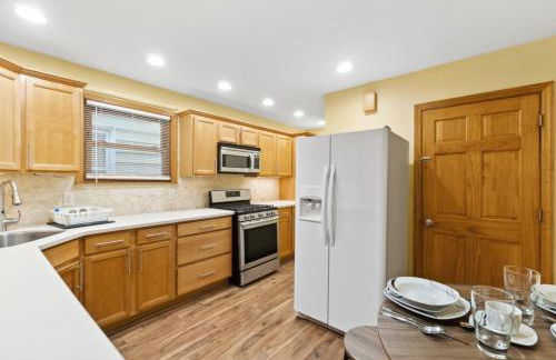 Epic Spa & Play Retreat NYC EWR Sleeps 30! - Foto 30