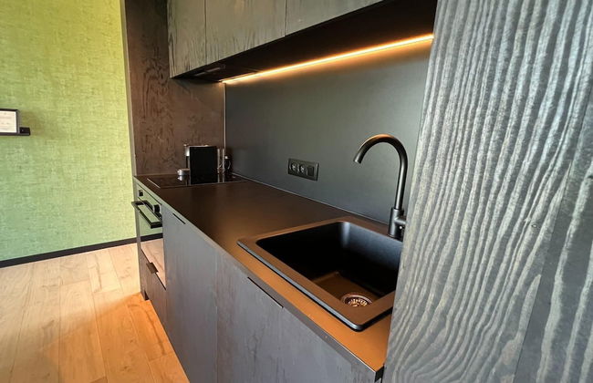 Amazing Lodge With Shared Pool - Photo 7