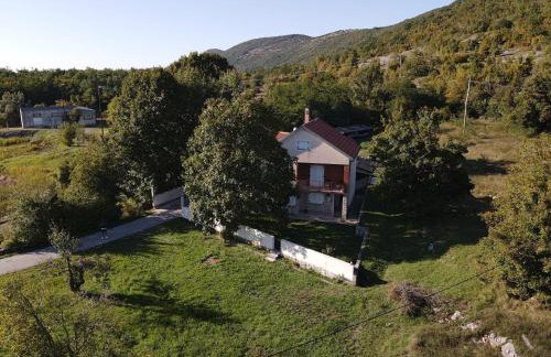 Family friendly house with a parking space Stikada, Velebit - 24937 - Foto 1