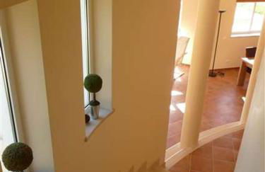 Lovely Burgau villa just 3 mins walk from beach - Foto 12