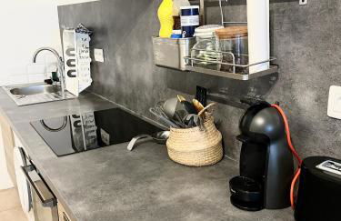 Studio centre historique RDC - WIFI - Foto 6