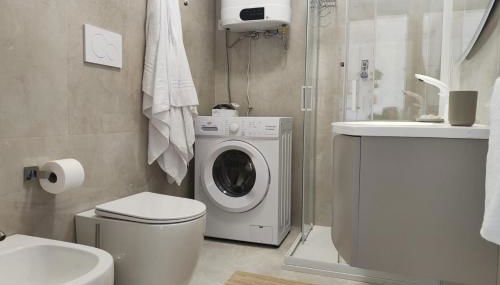 Apartment - Sleeps 4 - Pool - Parking - Foto 4