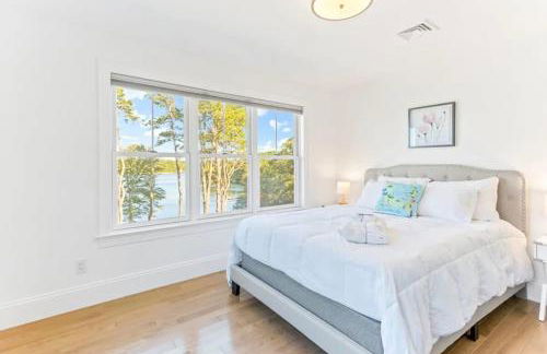 Luxury Waterfront Home w Heated Pool and Hot Tub - Foto 19