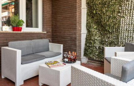 Trastevere Station Apartment View - Photo 9