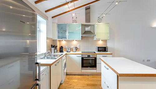 2BR, Gated parking, 50" TV, Nespresso machine - Foto 3, stove, dishwasher, pet friendly