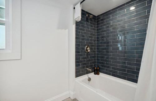 Newly Renovated Professional Design Partial Ocean Views - Foto 20