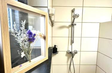 Gemütliches Alpenblick BERG-Bungalow + großer GARTEN + NETFLIX! - Foto 32