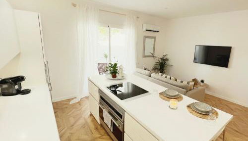 Casa Bella Suites - A stunning new entire apartment in an central location, Close to the beach - Foto 3