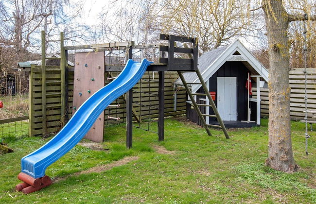 10 Person Holiday Home in Stege - Foto 12