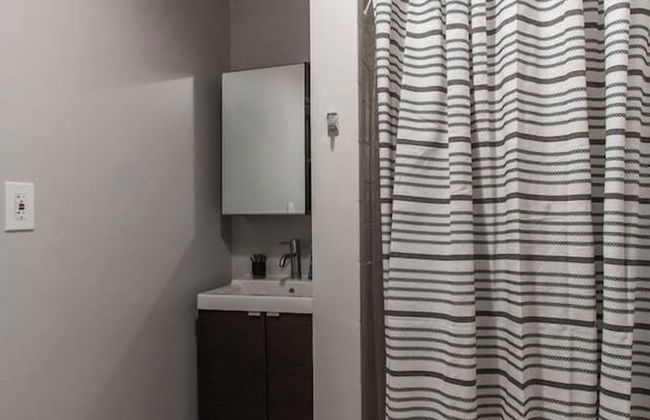 Mid Century Gem Comfort, Close to Train 3bd - Foto 27