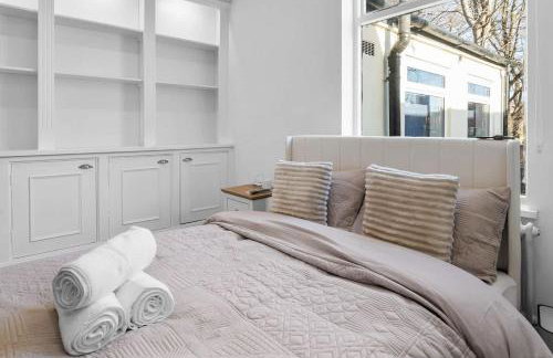 Luxury Grade II Townhouse Jewellery Quarter Sleeps 11 Spa Bathroom Birmingham City Centre - Foto 15