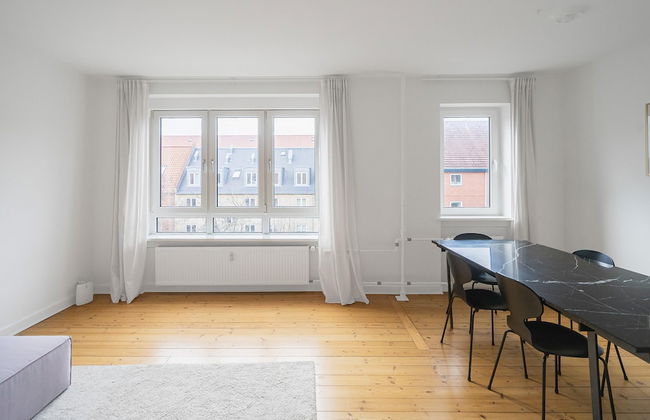 Refurbished 1-bed Close to Metro and Airport - Foto 4