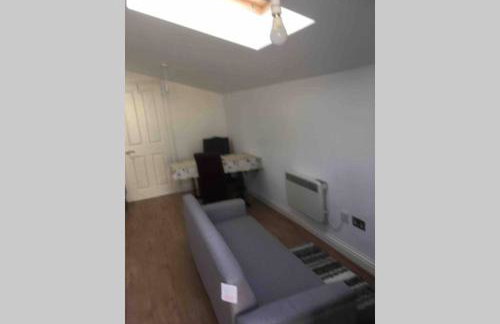 Comfy New Self Contained 1 Bed Flat - Modern! - Photo 18