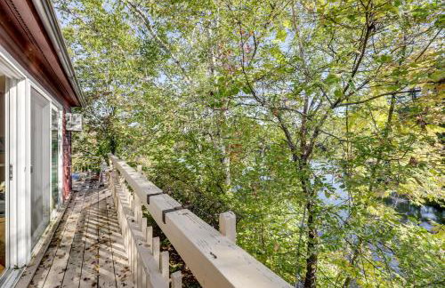 All-Season Lakefront Escape 8 Mi to Mount Sunapee - Foto 24