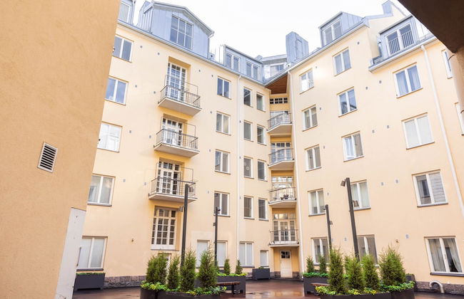 Spacious apt on Tranquil Courtyard - Foto 20