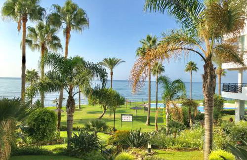 MI CAPRICHO, Beachfront, Grownfloor, Private Garden & Terrace - Photo 10