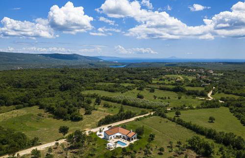 Villa Radola Residence only 3 km from beach for 6 people with private pool & large garden - Photo 9