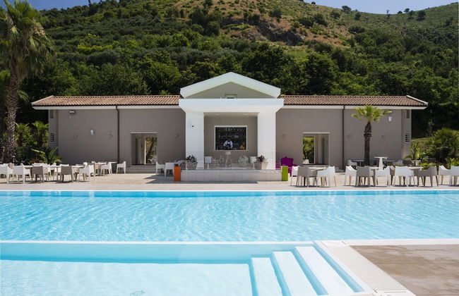 Likò Resort - Foto 1