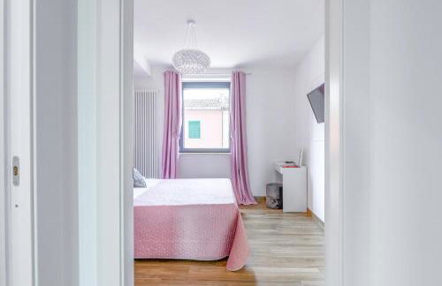 Casa Vacanze Maddalena - Palazzetto sul lago - Diamante Rosa - Foto 30