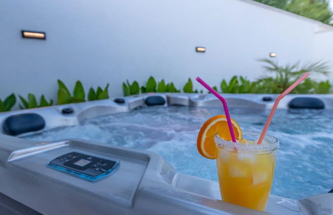 Lorena Stylish Sea View Villa - Foto 10