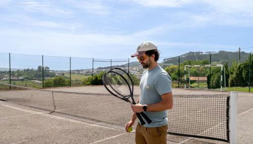 HostWise - Country Villa w/ Pool, Court & Views - Foto 4