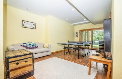 Northwoods Getaway - Photo 24