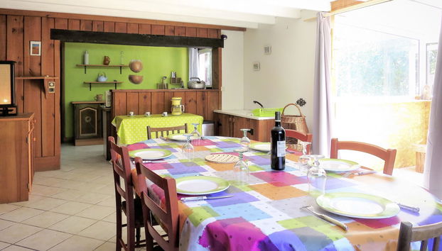 Kitchen / Dining Room