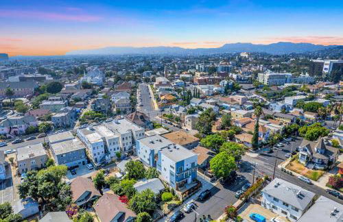 Prestige 5BR Townhome Near LA Hot Spots - Foto 44