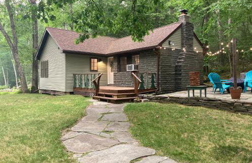 Peaceful Seasonal Wooded Cottage close to everything - Foto 1