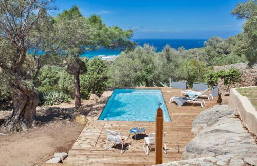 Villa bodri, maison en pierre avec vue mer et piscine chauffée - Foto 35