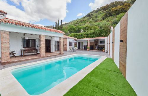 Cubo's Finca El Nogal de los Montes de Malaga - Foto 2