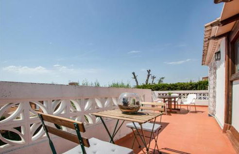 5 Bedroom Awesome Home In Alella - Foto 6