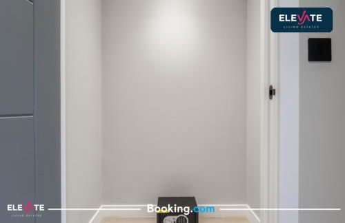 LAST-MINUTE SPECIALS l ELEGANT HOUSE l WEMBLEY STADIUM LOCATION, FREE PARKING, 5 MIN TO BRENT CROSS WEST STATION, SLEEPS Up to 6 l Elevate Living Estates Short Lets Cricklewood & BRENT CROSS - Foto 24