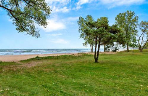 Beachside Condo Downtown with Lake Michigan Views - Foto 53