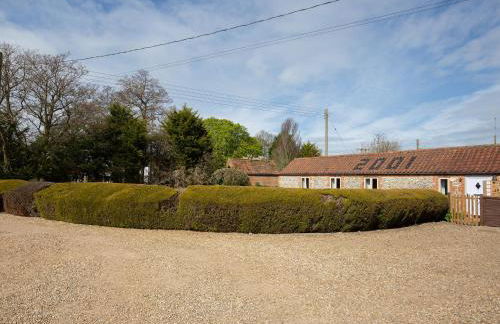 The Bolt Hole - Photo 12