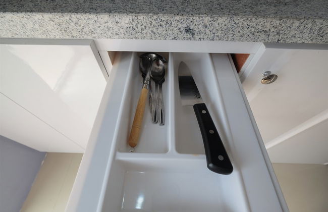 Best Deal Studio Bassura Apartment - Foto 12