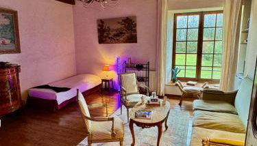 MEUBLE PANORAMIQUE 2 à 6 PERSONNES AU CHÂTEAU DE JALLANGES - Photo 3