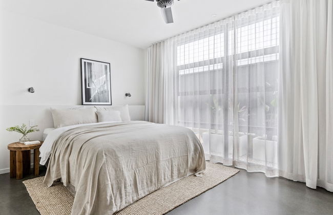 Maple Suite, Berry - by Linnaeus Collection - Foto 3