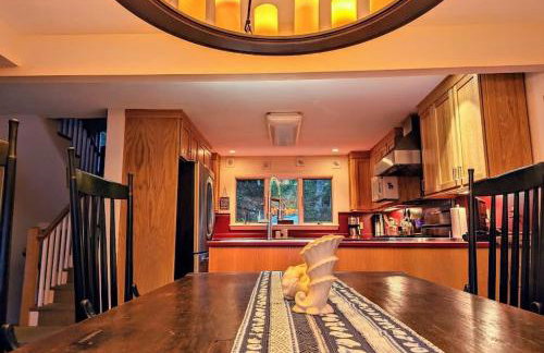 Oceanfront Crackling Cove Cottage Family firer pit slleeps 6 - Foto 12