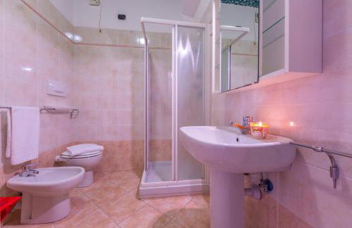 Laigueglia Beach - Happy Rentals - Foto 13