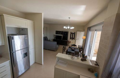 Grand Suites with Private Pools - Photo 13