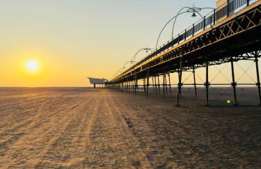 Lethbridge Villa 49 3-bedroom Apartment with private HOT TUB,Fibre WiFi, free parking, sleeps 6 - Foto 6