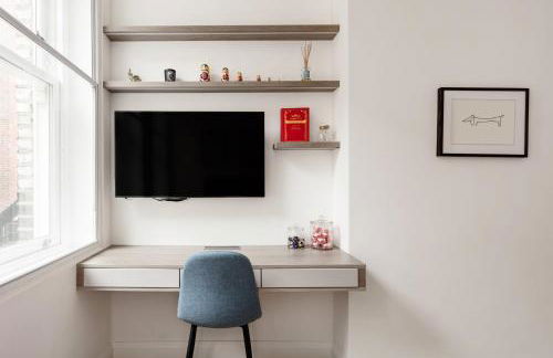 Modern Apartment & Rooms at Charing Cross - Photo 3