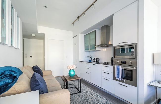 Maple Leaf Square - Photo 46