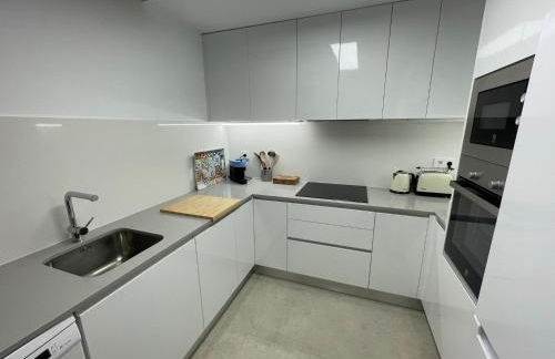 Iconic Alluba Alicante luxury bay - Photo 15