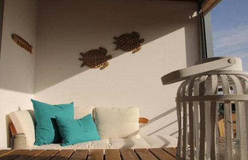 Relax and unwind : pool, garden, beach & city - Foto 18