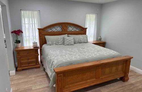 Lake Valrico's Camelot Court with HEATED POOL & access to private lake - Foto 33