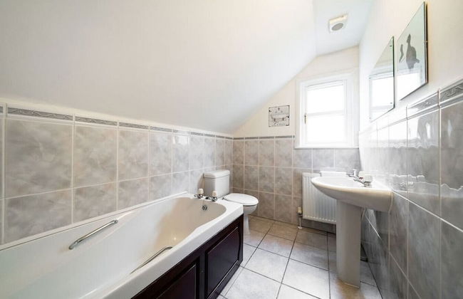 Earnside Cottage - Charming River Views - Foto 3